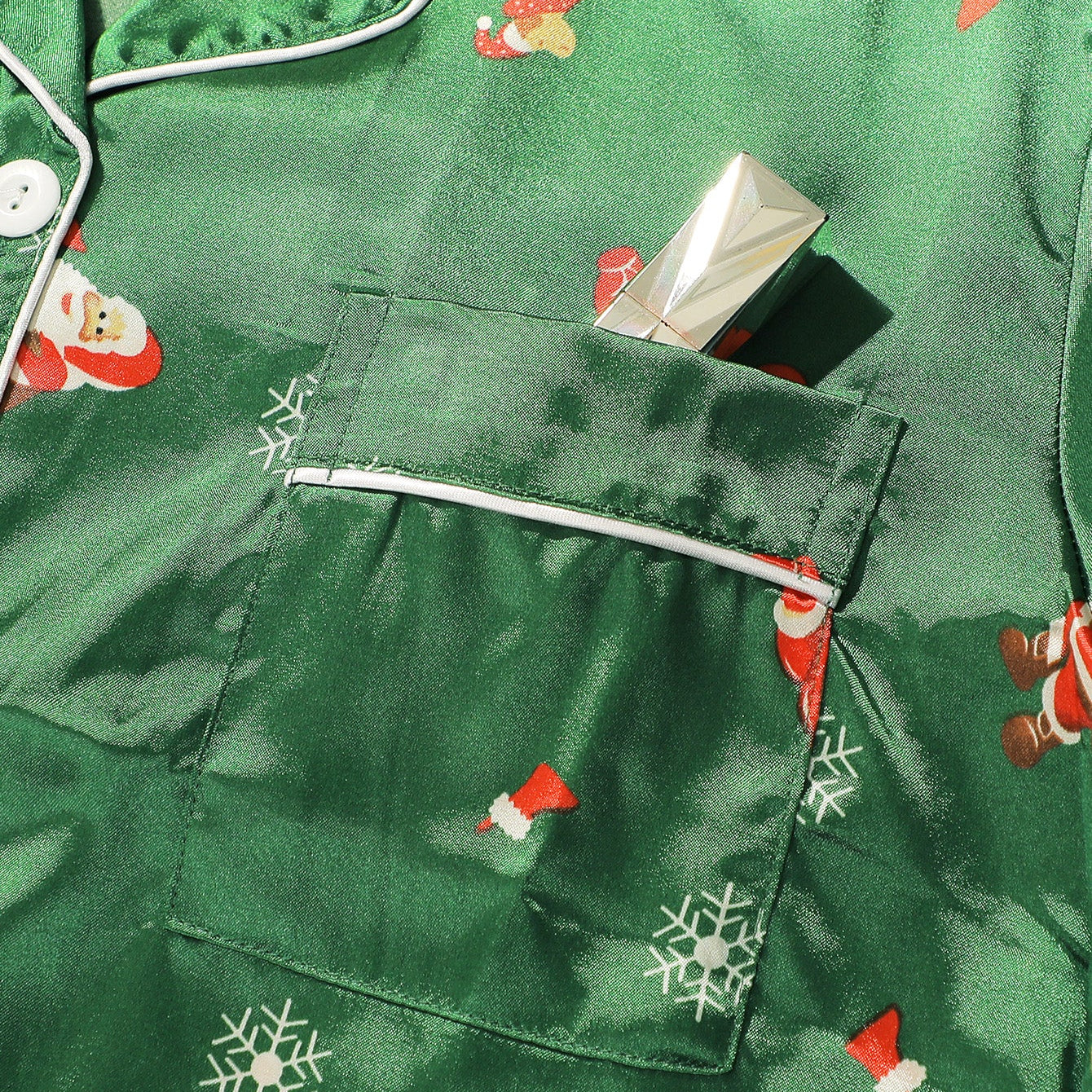 Women loungewear green printed Christmas pajama set