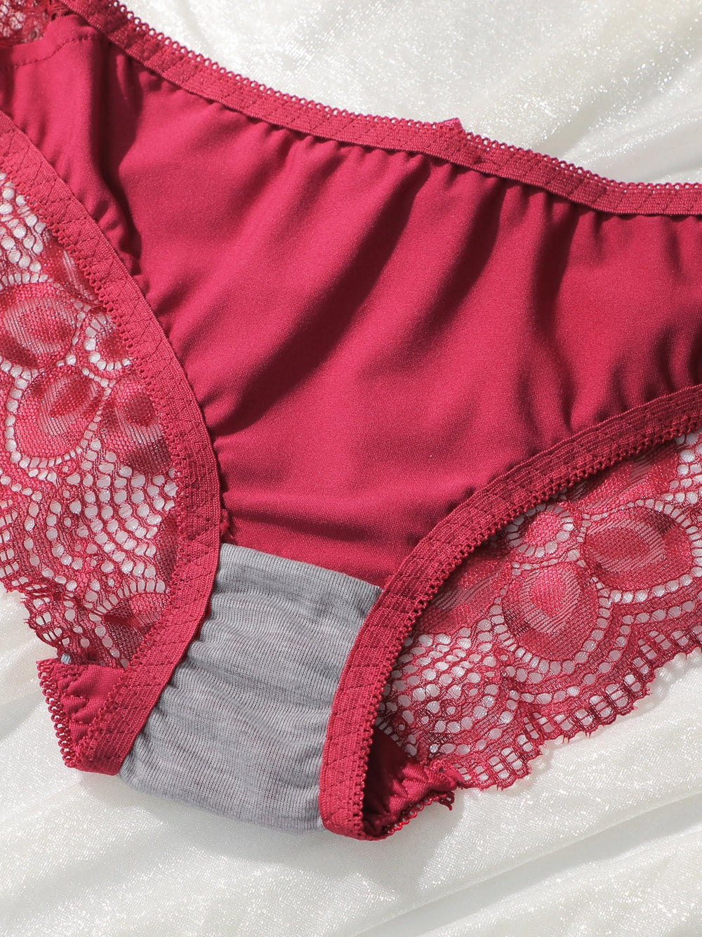 Underwire Lace Bra & Panty Set | Full Support & Elegant Design - Viomisha